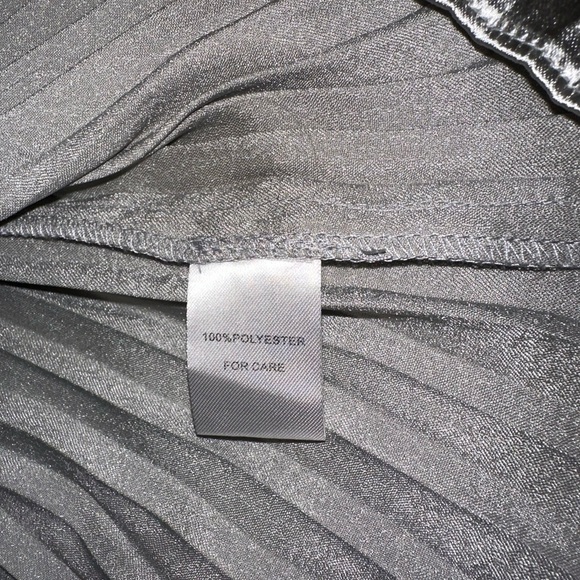 NWT Pomelo plated silver metallic skirt size xs - Picture 3 of 3